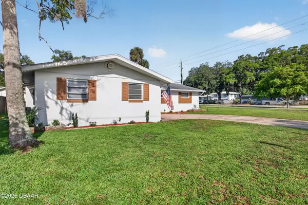 2002 Mike ST, South Daytona, FL 32119