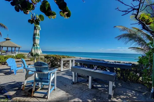 5540 N OCEAN BLVD #206, Ocean Ridge, FL 33435