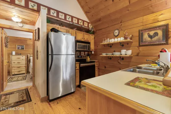 214 Tsali WAY, Sevierville, TN 37876