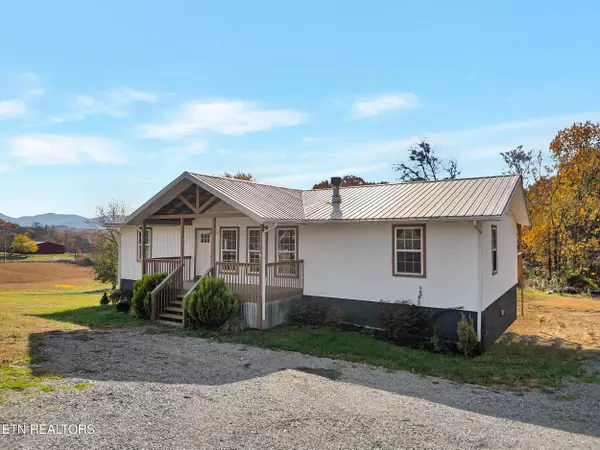 2781 Windfall Estates DR, Sevierville, TN 37876