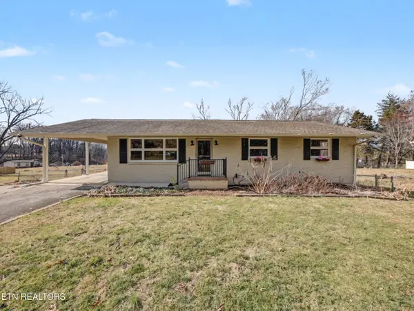 209 Wakefield Rd, Knoxville, TN 37922