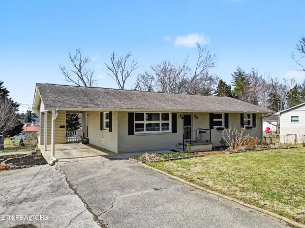 209 Wakefield Rd, Knoxville, TN 37922