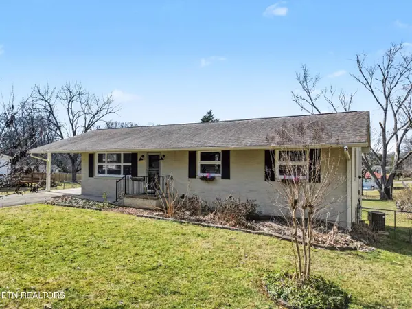 209 Wakefield Rd, Knoxville, TN 37922