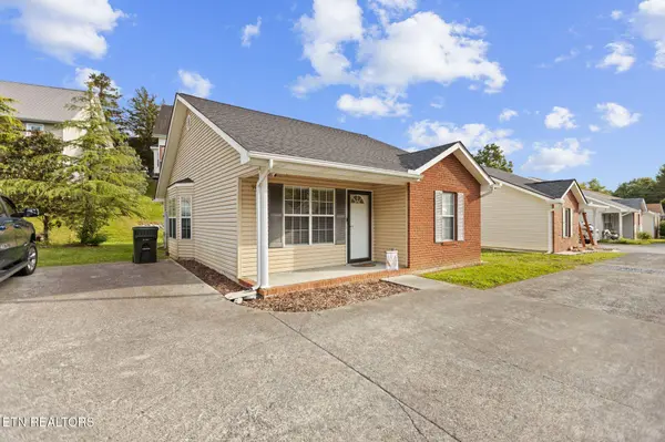 918 Middlebrook CT, Sevierville, TN 37862