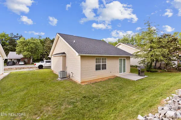 918 Middlebrook CT, Sevierville, TN 37862