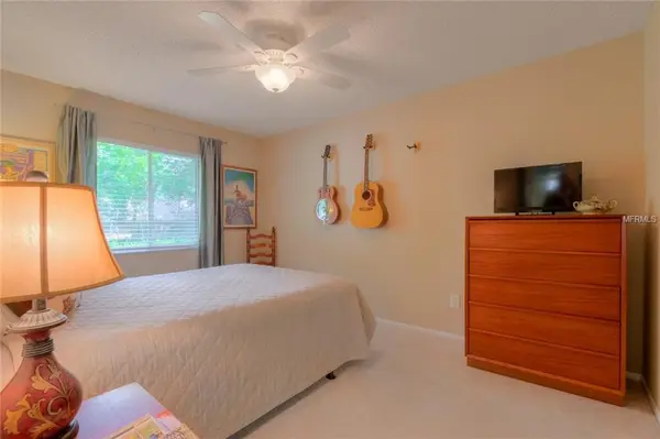 213 Brevity Ln, Deland, FL 32724-1301