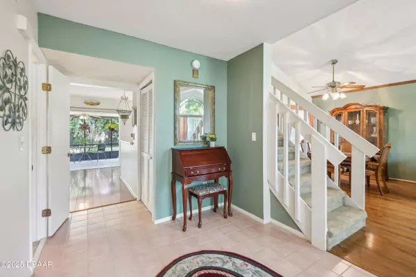 440 Champagne CIR, Port Orange, FL 32127