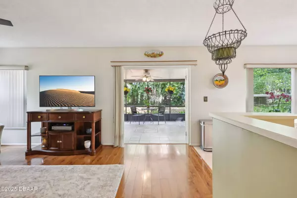 440 Champagne CIR, Port Orange, FL 32127