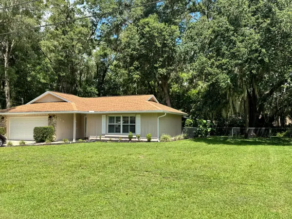 213 Brevity Ln, Deland, FL 32724-1301