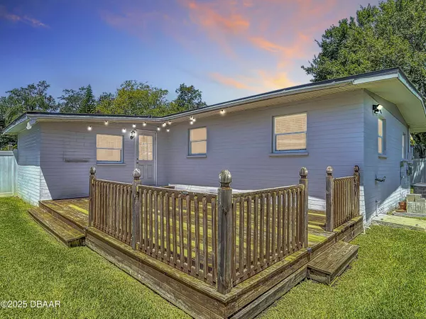 2051 Green ST, South Daytona, FL 32119