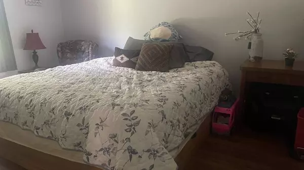 64 Broad St, Rehoboth, MA 02769