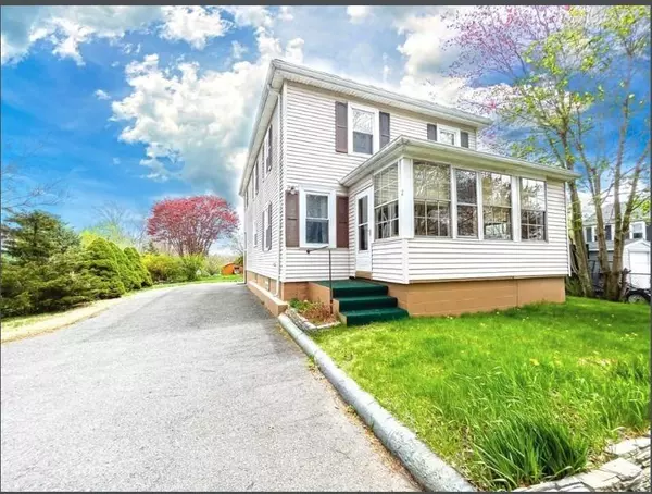 2 Clarendon St, Taunton, MA 02780