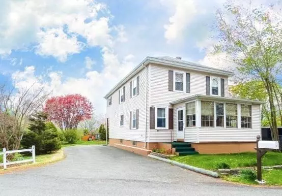 2 Clarendon St, Taunton, MA 02780