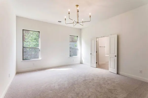 782 Sterling Drive, Benbrook, TX 76126