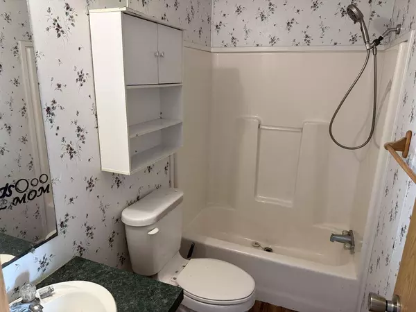 76 Wauona Trail, Portage, WI 53901