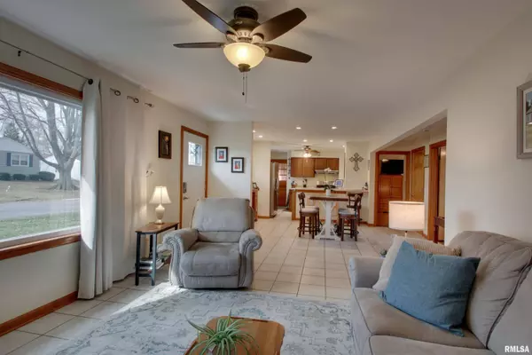 3213 LAWRENCE RD, Quincy, IL 62301