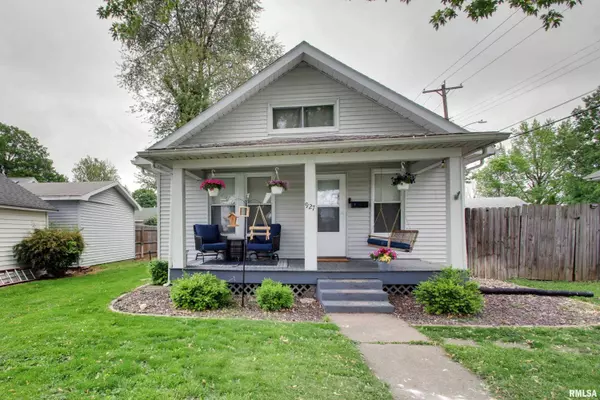 927 S 22ND ST, Quincy, IL 62301