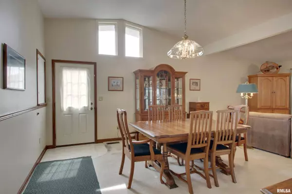 2620 PAYSON RD, Quincy, IL 62305