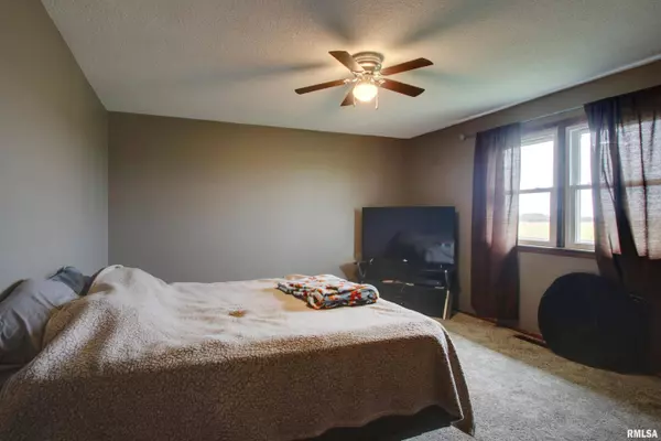 2929 Highway 96 N HWY, Warsaw, IL 62379