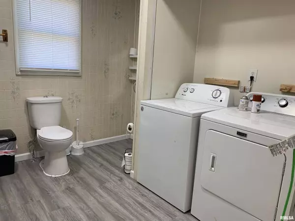 502 SMITH ST, Golden, IL 62339