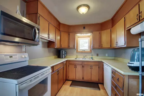 3624 Queen Anne AVE, Quincy, IL 62305