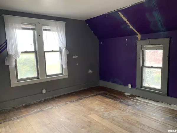 2810 Lind ST, Quincy, IL 62301