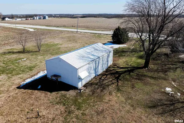 2911 Highway 96 N, Warsaw, IL 62379