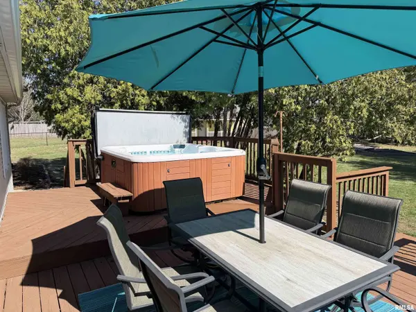 122 EASY DR, Jacksonville, IL 62650