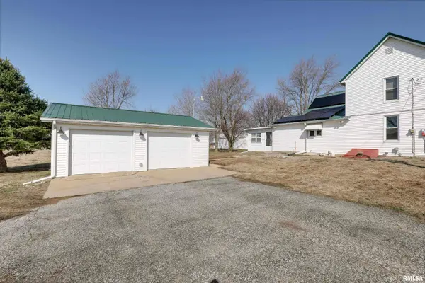 2911 Highway 96 N, Warsaw, IL 62379