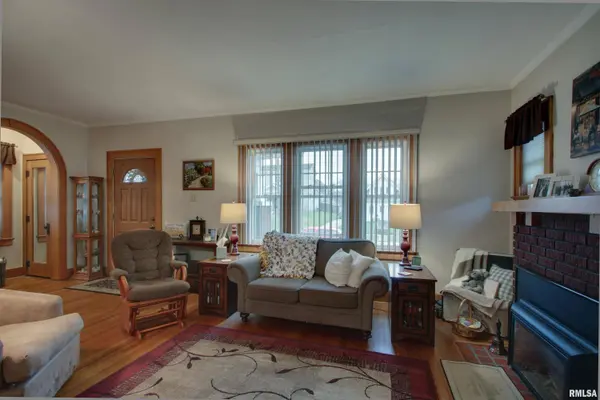 2133 HAMPSHIRE ST, Quincy, IL 62301