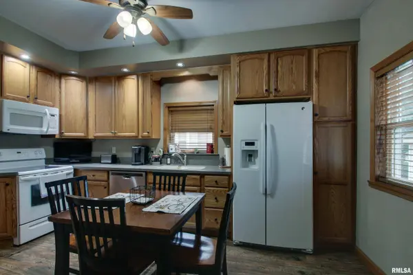 2133 HAMPSHIRE ST, Quincy, IL 62301