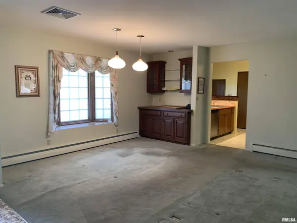 2424 Curved Creek RD, Quincy, IL 62305