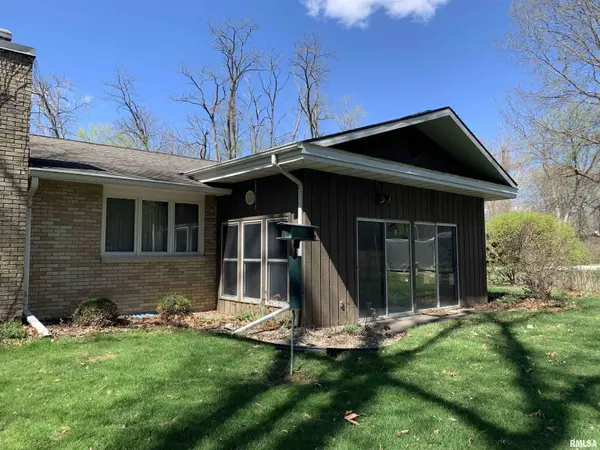 2424 Curved Creek RD, Quincy, IL 62305