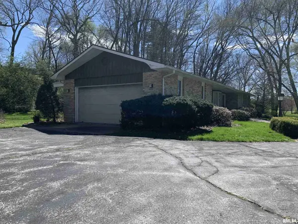 2424 Curved Creek RD, Quincy, IL 62305