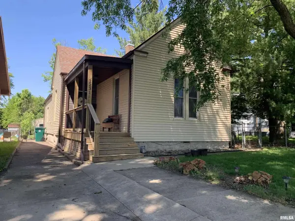 2231 JEFFERSON ST, Quincy, IL 62301