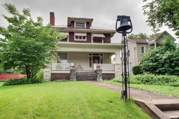 215 S 16TH ST, Quincy, IL 62301