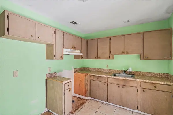 1136 MINNET CT NE, Palm Bay, FL 32905