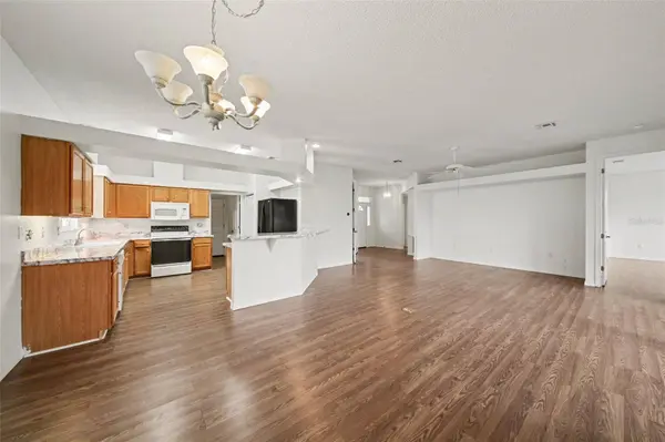 512 GRAND VISTA TRL, Leesburg, FL 34748