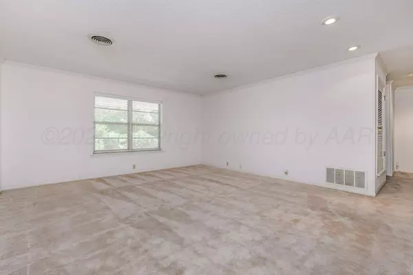 5111 YALE ST, Amarillo, TX 79109