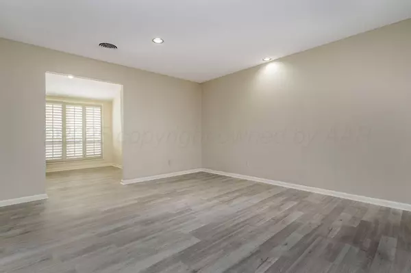 2 BRENNAN CT, Amarillo, TX 79121