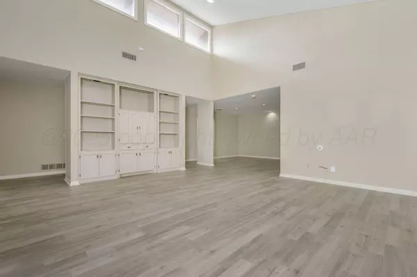 2 BRENNAN CT, Amarillo, TX 79121