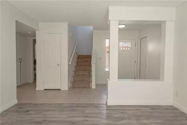 6601 W Pepperidge WAY, Las Vegas, NV 89108