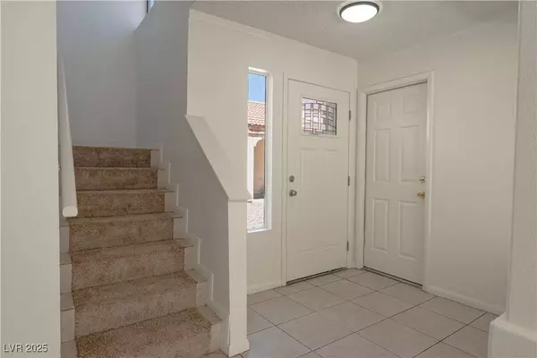 6601 W Pepperidge WAY, Las Vegas, NV 89108