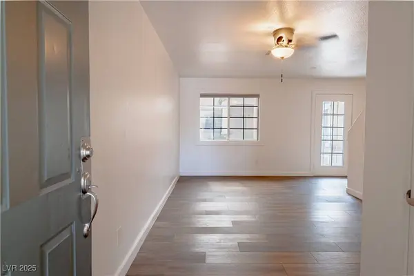 5330 E Charleston BLVD #32, Las Vegas, NV 89142