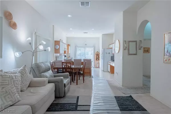 1631 Dwayne Stedman AVE, Las Vegas, NV 89106