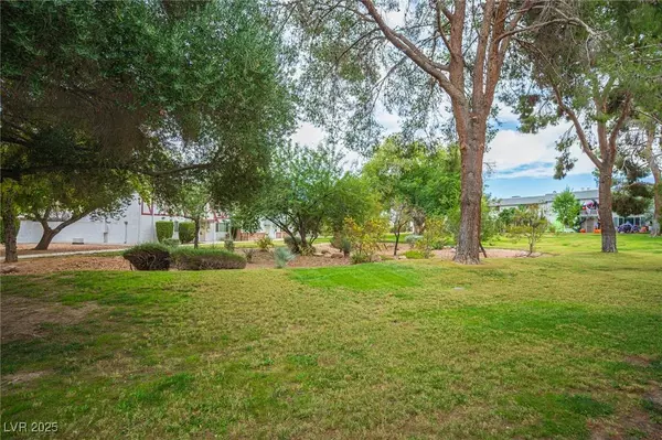 169 Pecos WAY, Las Vegas, NV 89121