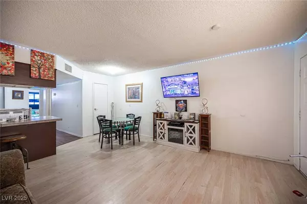 3601 Thomas AVE, North Las Vegas, NV 89030