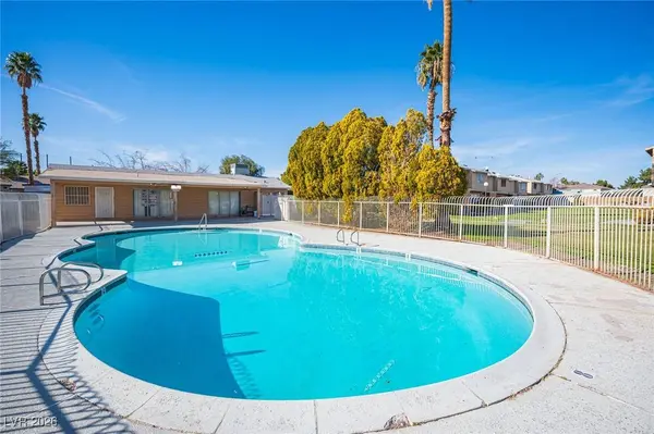 582 Blue Lagoon DR, Las Vegas, NV 89110