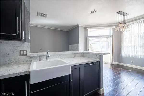 3150 Soft Breezes DR #2047, Las Vegas, NV 89128