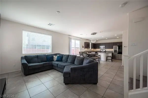 5856 Brown Tree LN, North Las Vegas, NV 89081